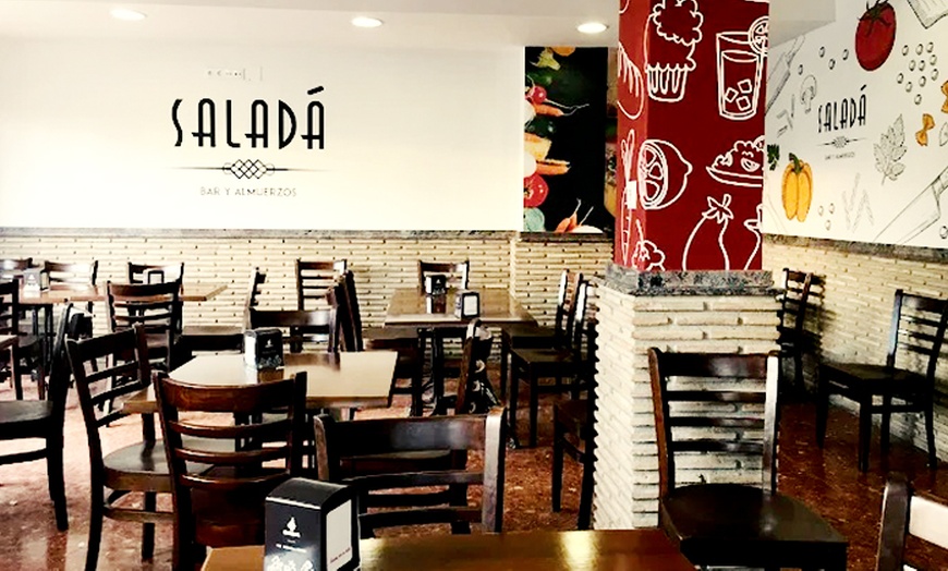 Image 3: Menú completo de burgers, cachopo XXL o carne a elegir para 2 personas