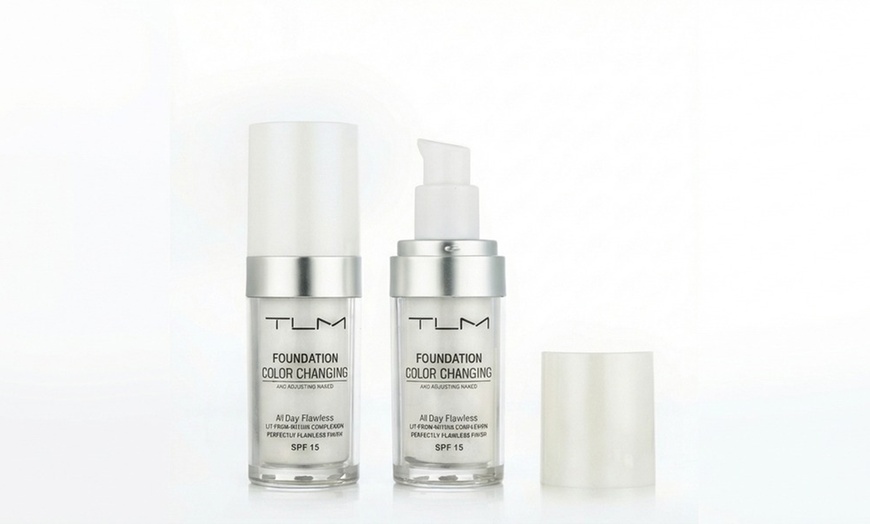 Image 6: Fondotinta liquido TLM con tecnologia di adattamento del colore