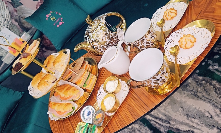 Image 5: Traditional Afternoon Tea for 2, 3, or 4 with Scrumptious Delights