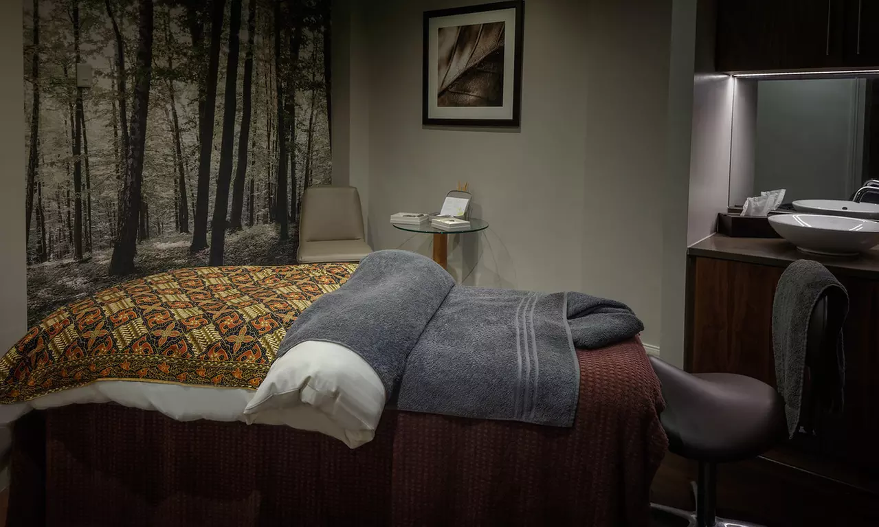 Choice of Spa Day with Treatments, Lunch & Prosecco