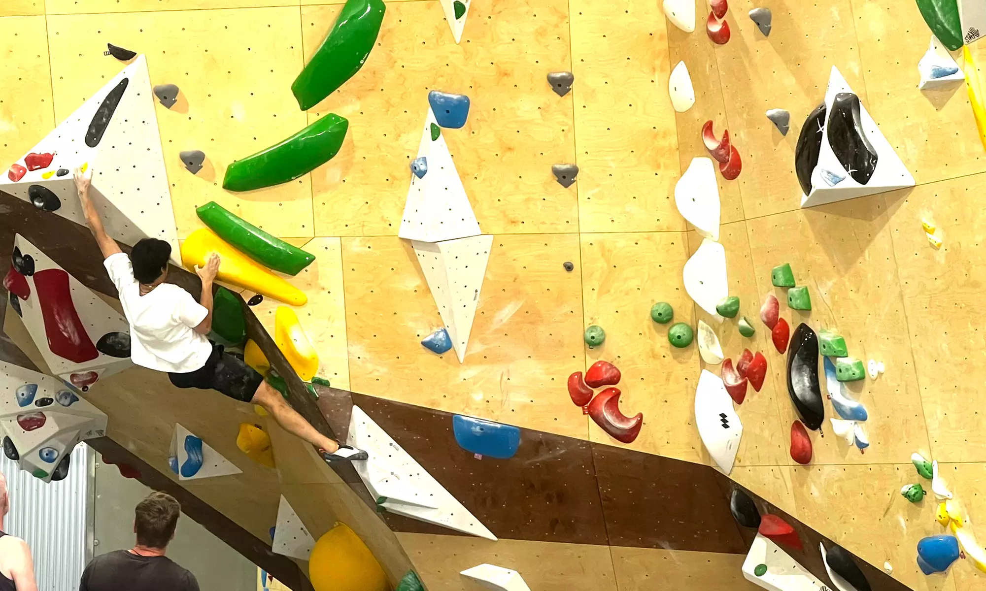 All-Day Bouldering Experience and Fun with Shoe & Chalk Hire Included