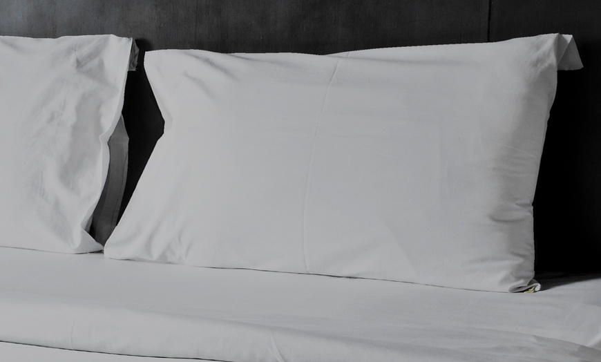 Image 12: Queen Size Luxury Comfort 4-Piece 1800 Series Deep Bedding Soft Sheet sets 