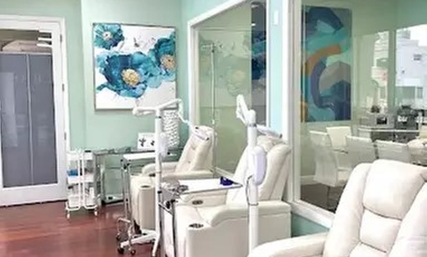 Image 4: In-Office Teeth Whitening Treatments at Delray Med Spa