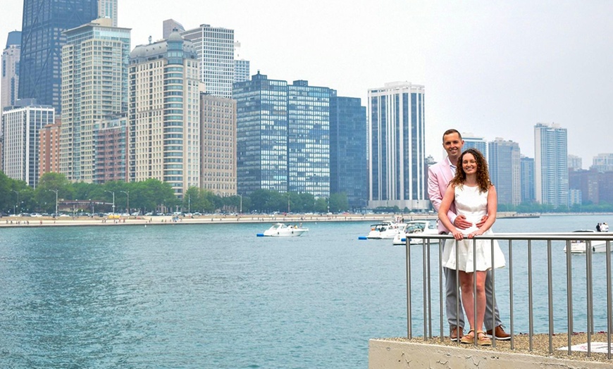 Image 3: Seasonal or Holiday On-Location Photography Session w/ Photo Package 