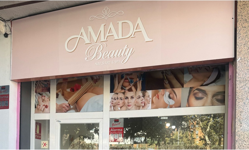 Image 2: Siéntete radiante con una limpieza facial o hydrafacial para 1 persona