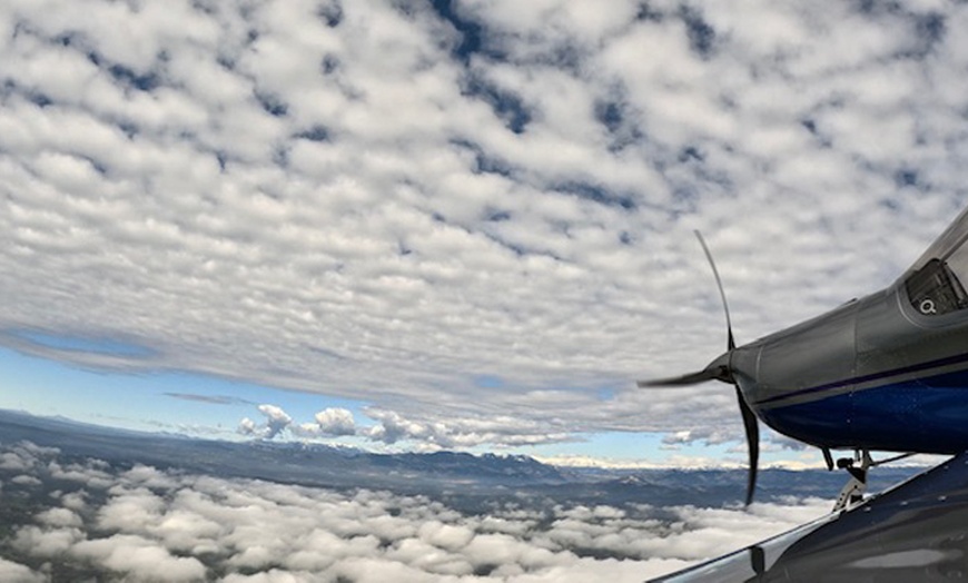 Image 3: Vuelo en avioneta para 1 persona con video de la experiencia 