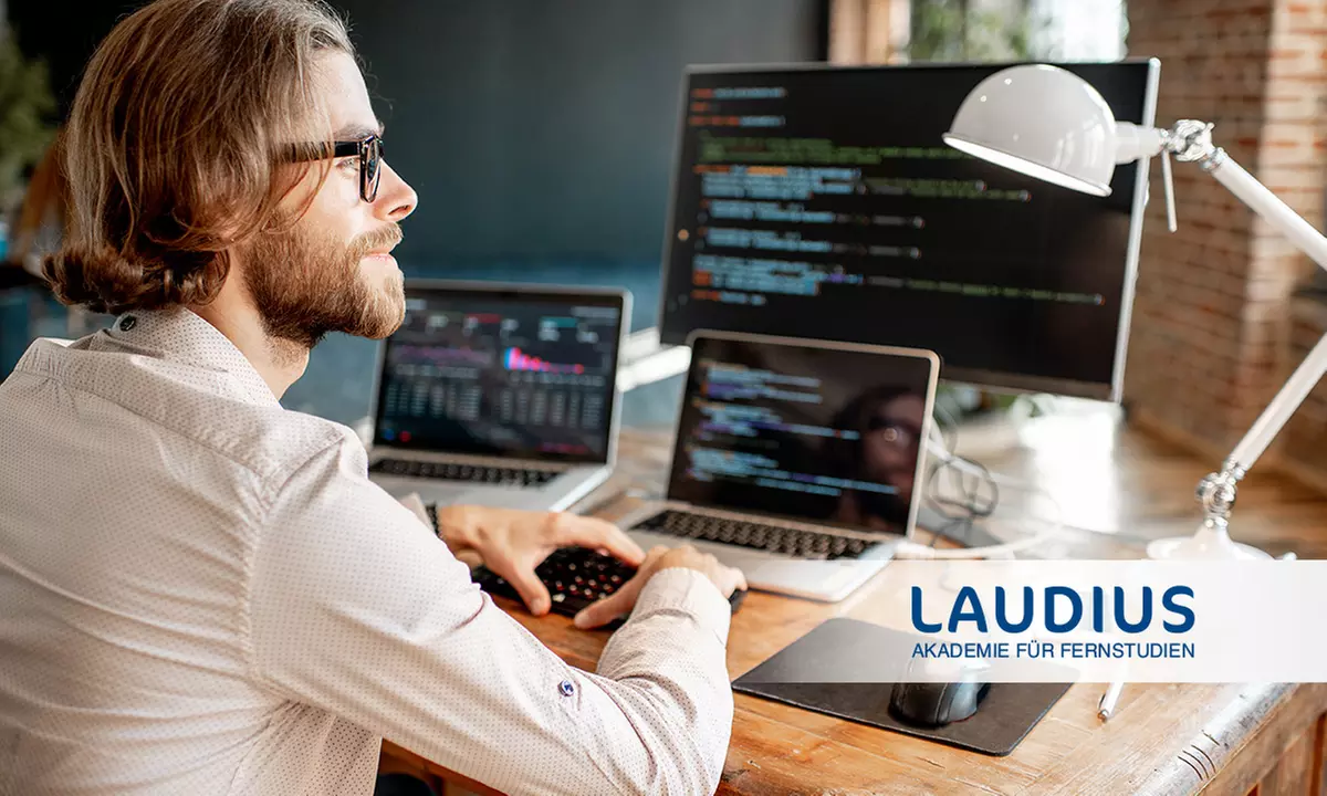 Fernkurs Python Coding optional mit Fernlehrerbetreuung & Zertifikat bei Laudius (bis zu 85% sparen) - Primary Image