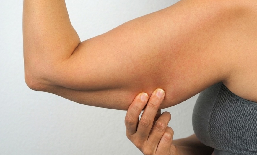 Image 4: Facial, Arm, Abdominal, or Back Contour Experiences