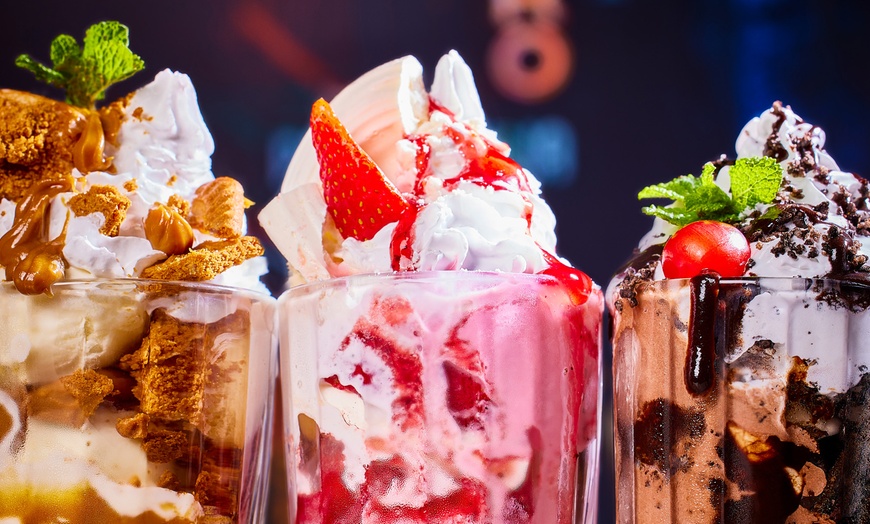 Image 7: Frankie & Benny’s: 2-Course Meal & 2 Drinks for Two – Save up to 68.5%