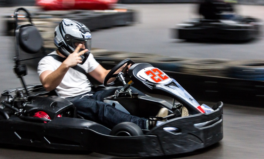 Image 2: Kart fahren à 8 Minuten mit jeweils 4 oder 8 Ticketfahrten