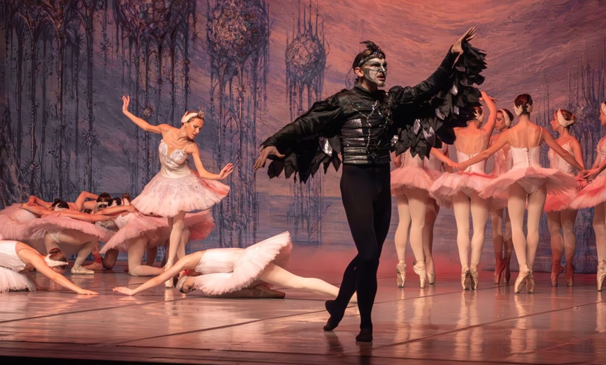 Image 6: Sitzplatz-Ticket für „Schwanensee“ vom 08.01. - 29.11.2026