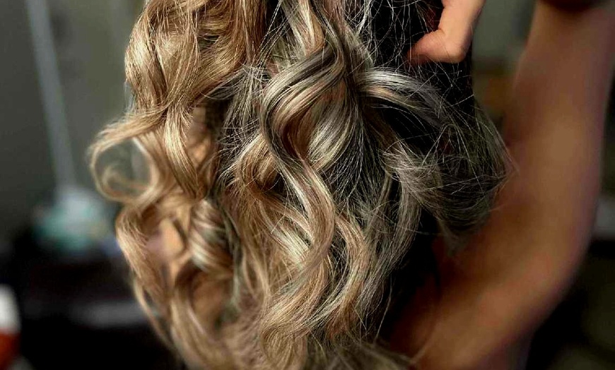 Image 1: Get Gorgeous Hair Without the Guilt!! at Enygma Studio