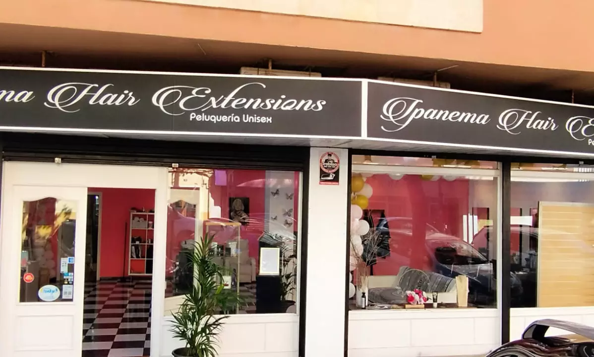 Alisado con queratina o tratamiento reafirmante capilar