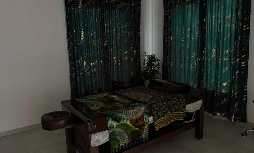 Image 3: Masaż Shiroabhyanga, tajski, balijski, ajurwedyjski, lomi-lomi, Hammam