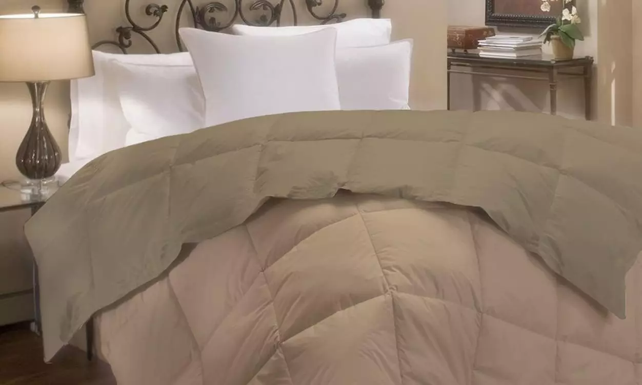 Couette d’hiver réversible avec 90% plumes d’oie