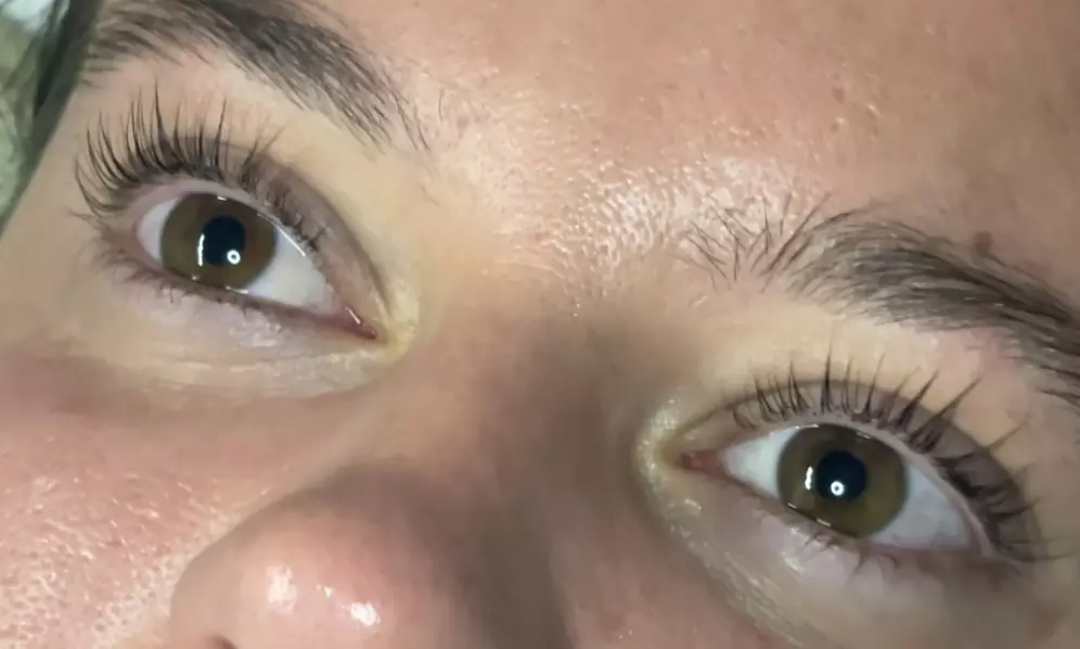 Get an Eyelash Lift and Tint for Stunning Eyes