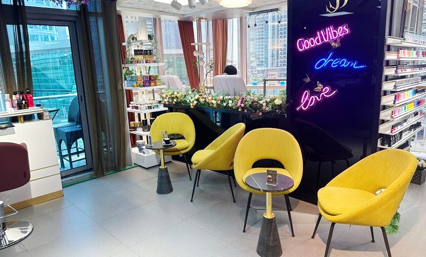 Image 7: Brightening, Purifying, Anti-Aging, Deep Cleansing Facial and More