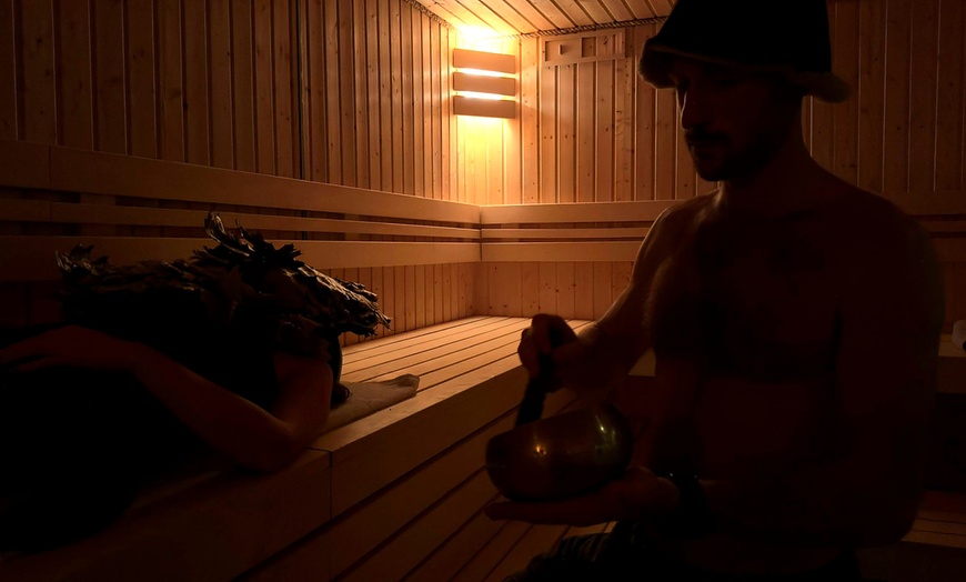 Image 2:  3-godzinny seans saunowy z saunamistrzem dla 1 osoby lub dla pary