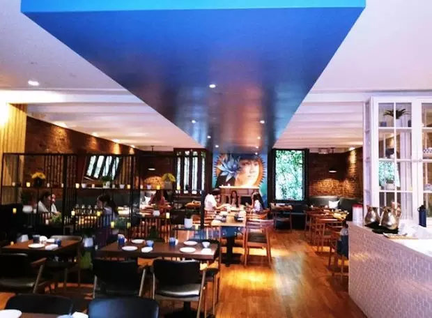 Dinner with 1 Appetizer and 2 Entrees or 2 Cocktails/Margaritas