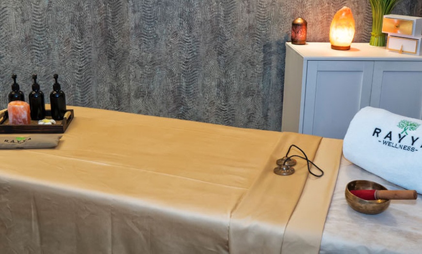 Image 4: 5* 60- or 90-Minute Spa Treatment