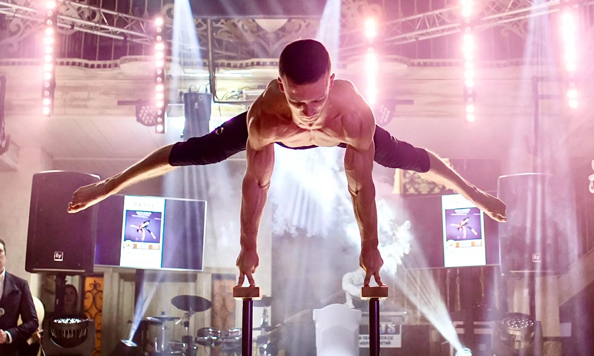 Ticket für den 14. Saarbrücker Weihnachtscircus von Dez. 25 - Jan. 26