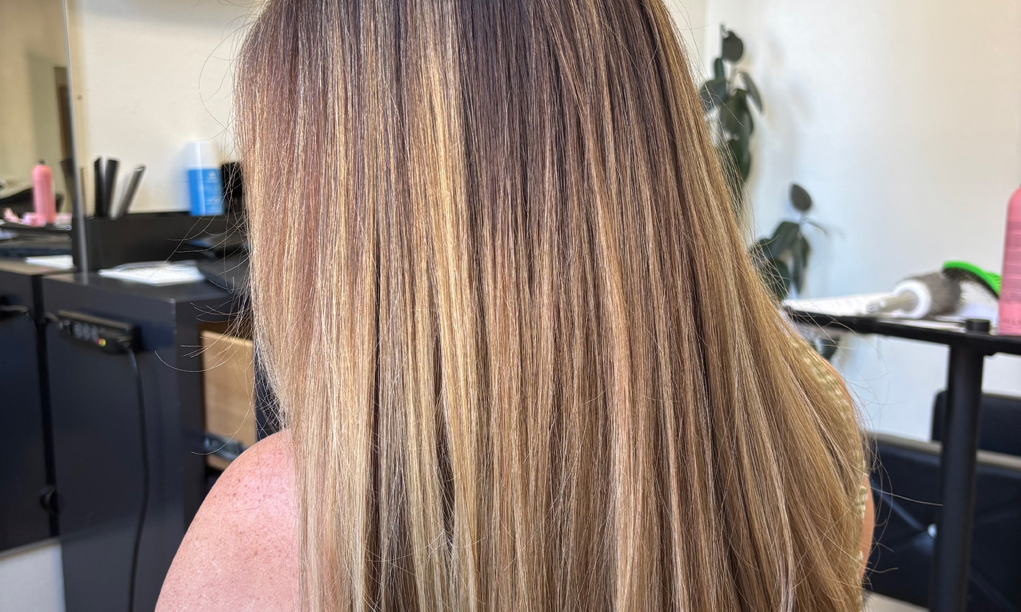 Haircut, Conditioning & Blowdry + Single Color or Half/Full Highlights