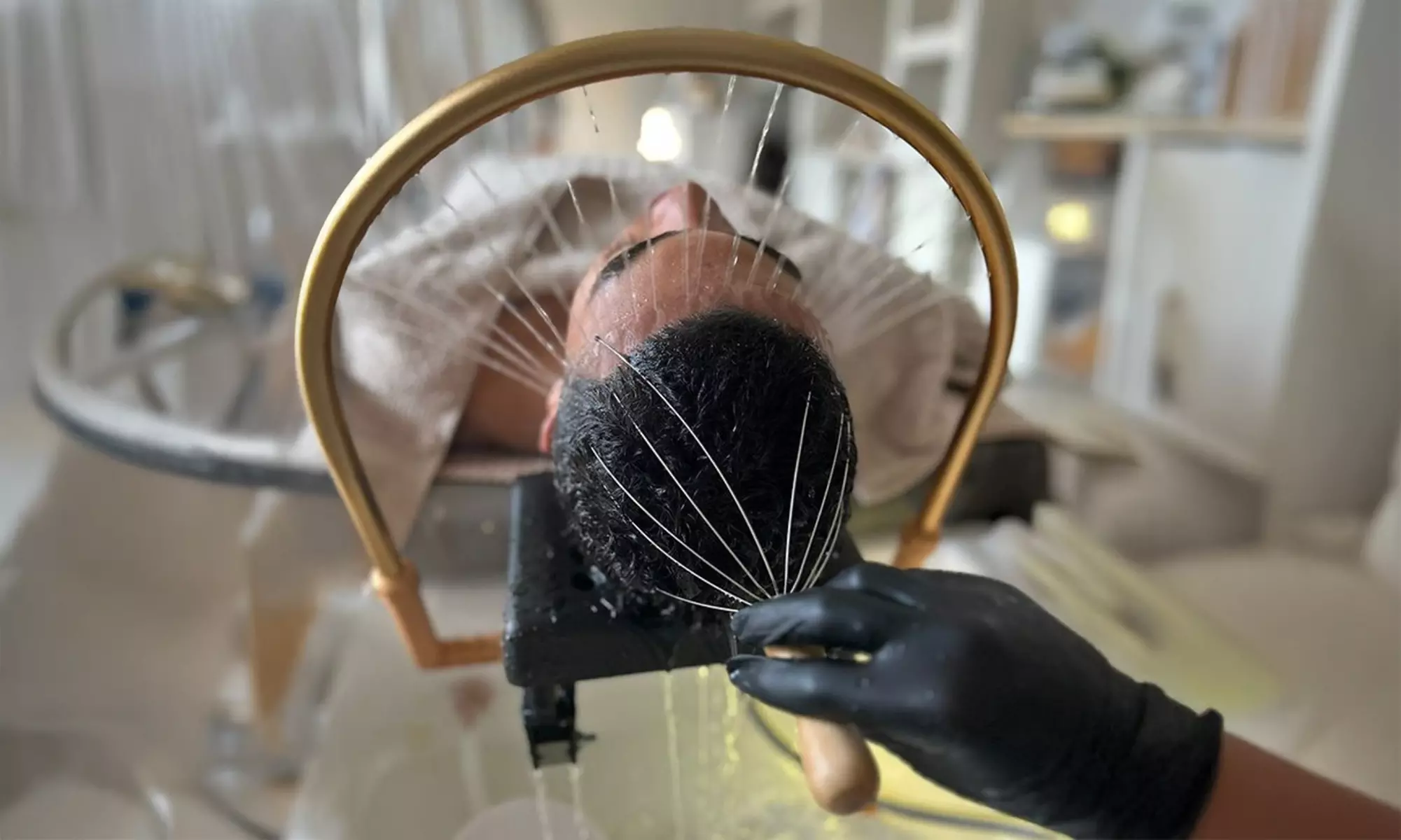 VIP Head Spa for Individuals or Couples with Deep Scalp Massage, Scalp Detox & Aromatherapy (Up To 42% Off) - Primary Image