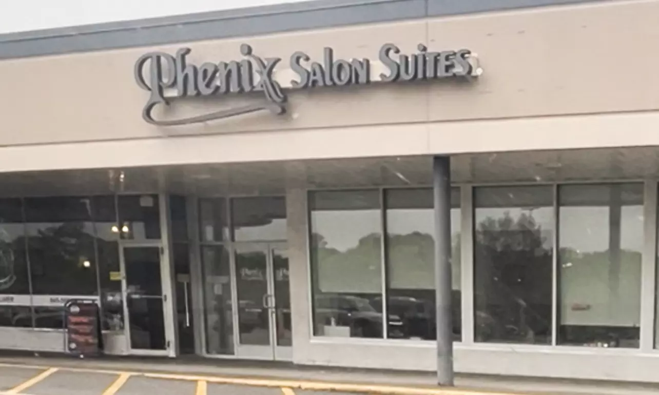 Pamper Yourself with Facial Waxing Services: Eyebrow Clean Up, Upper/Lower lip, Chin, or More (Up to 30% Off) - Second Medium