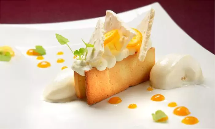 Cognac : chambre supérieure, deluxe ou suite avec pdj et spa en option