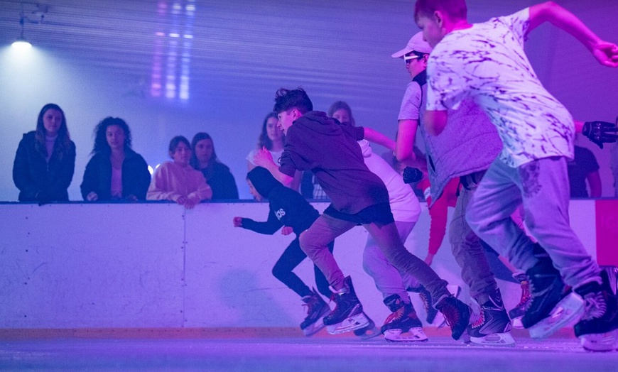 Image 7: Unmissable Ice Skating Experience with Indoor Ice Skating & Skate Hire