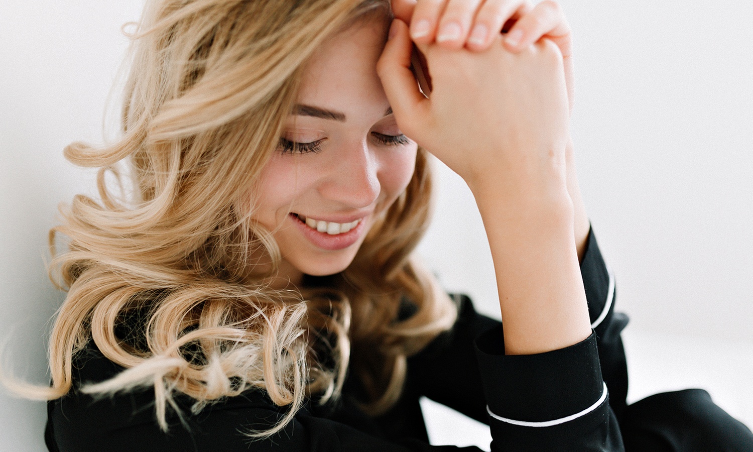 Sesión de peluquería completa con mechas babylights, balayage o ambas