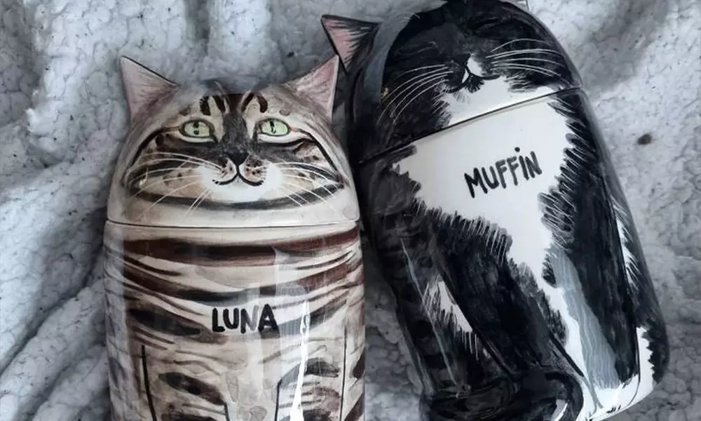 Cherish Memories with Custom Ceramic Pet Urns