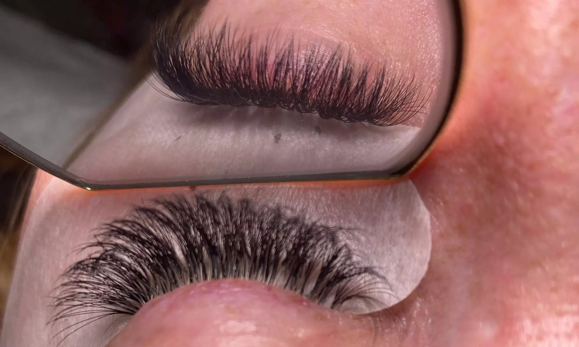 Full Set of Classic or Volume Eyelash Extensions with Two Week Fill