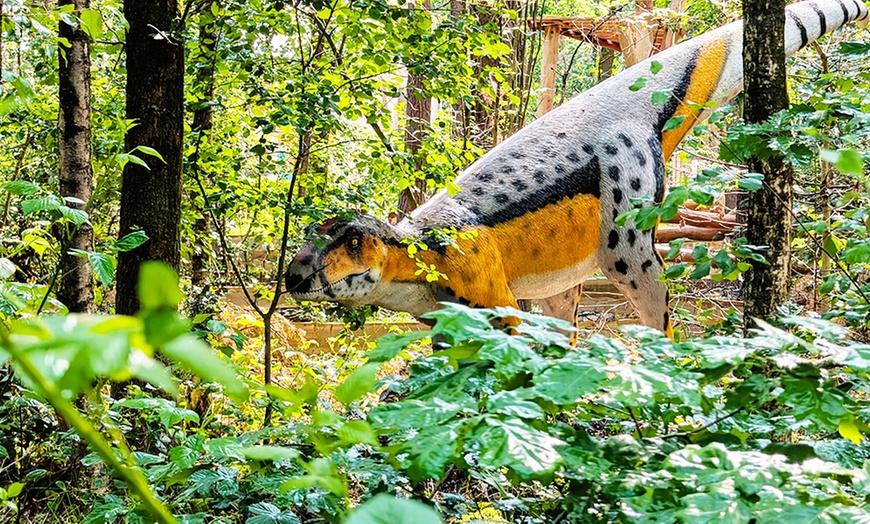 Image 3: Speelgoedmuseum meets Jurassic Park: alles-in-één ticket voor Spelebos