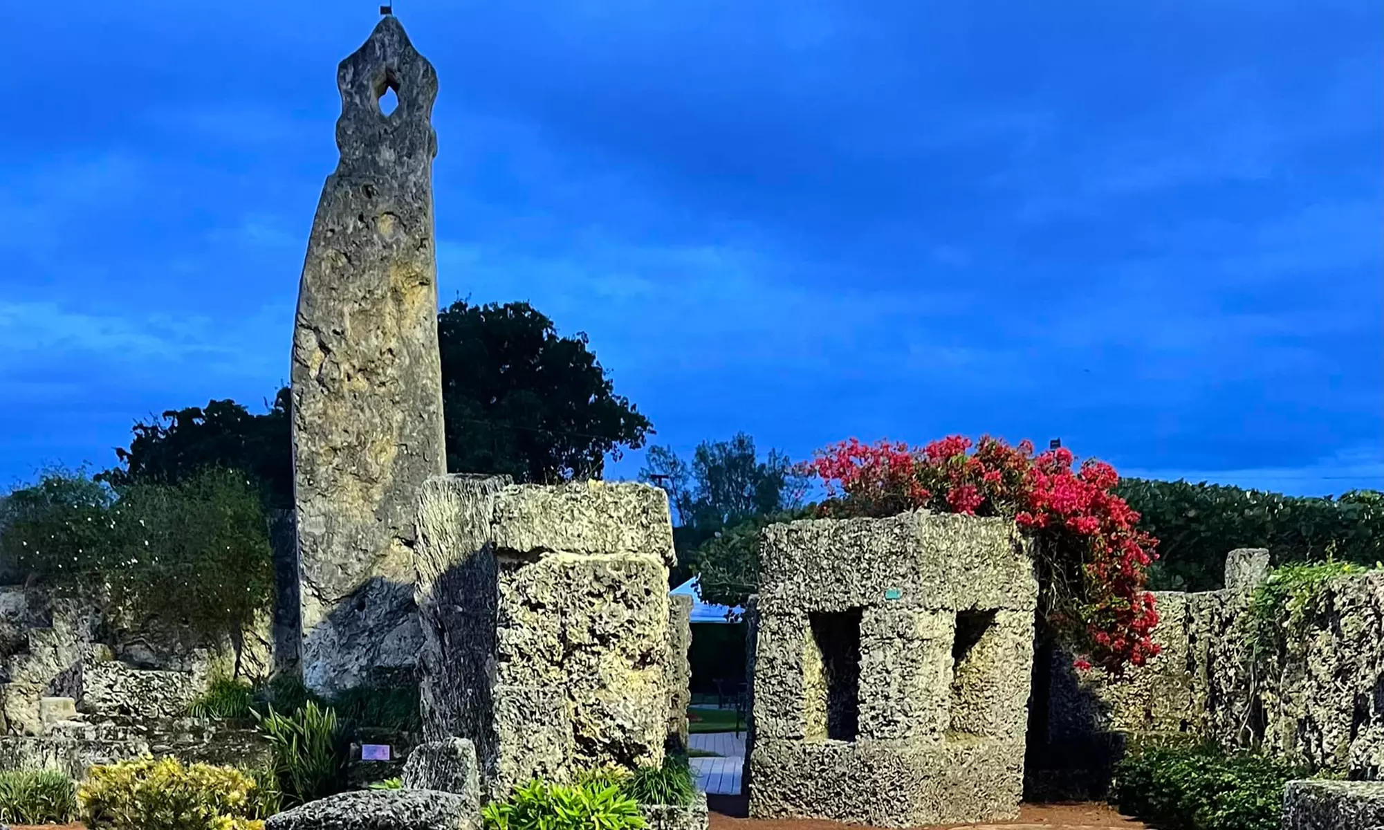 Coral Castle Experience: Explore Miami’s Mysterious Stone Masterpiece
