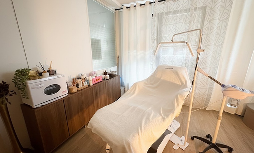 Image 2: Massage relaxant : pause bien-être chez CinqParis