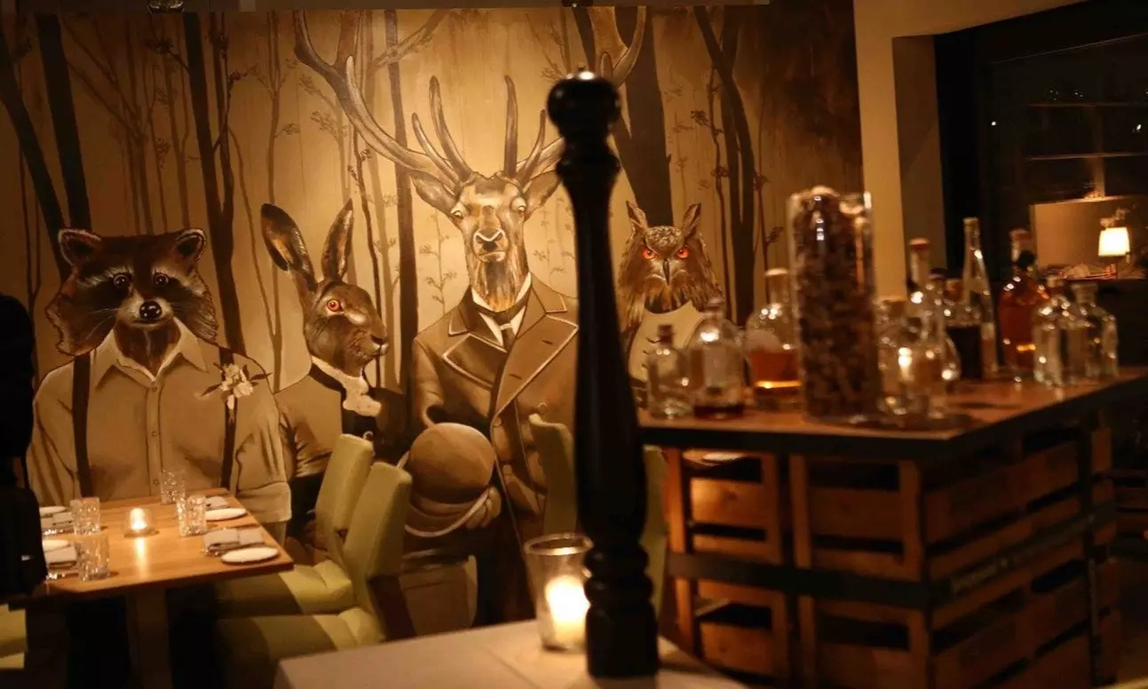 1,2 kg Dry-Aged Tomahawk-Steak mit Beilagen für 2 Personen