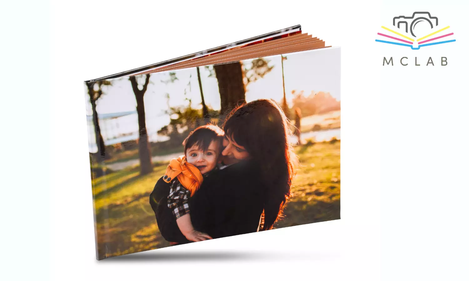 Personalizowana fotoksiążka w twardej oprawie w formacie A4