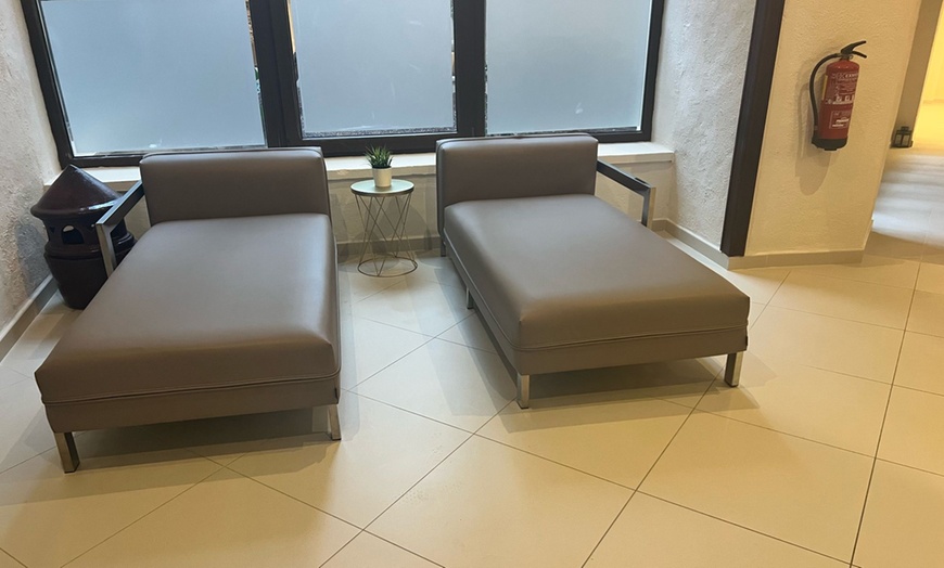 Image 14: Spa nocturno en pareja: acceso exclusivo y opción a vino o hidromasaje