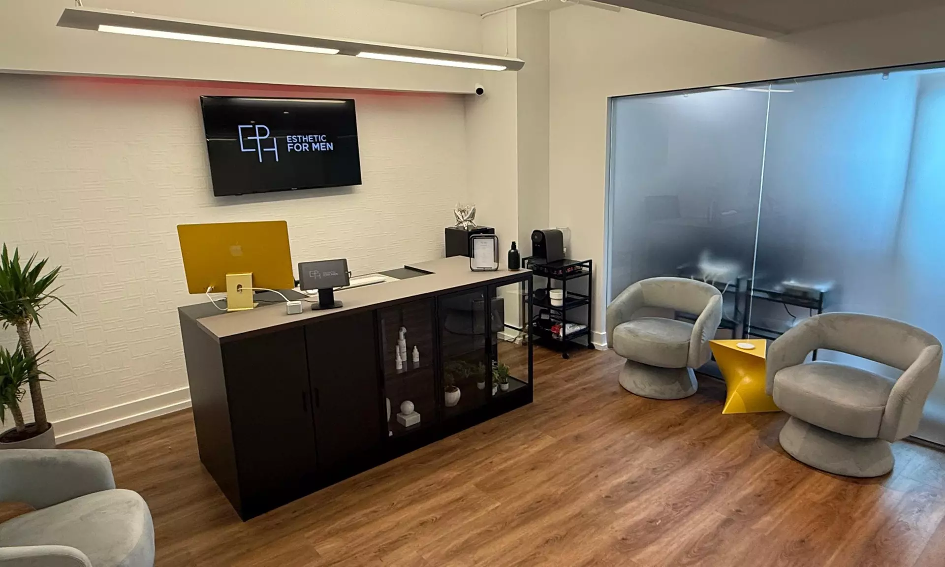 Sculpt with 3, 5 or 10 Cavitation Sessions For Men - 30 Minutes Each