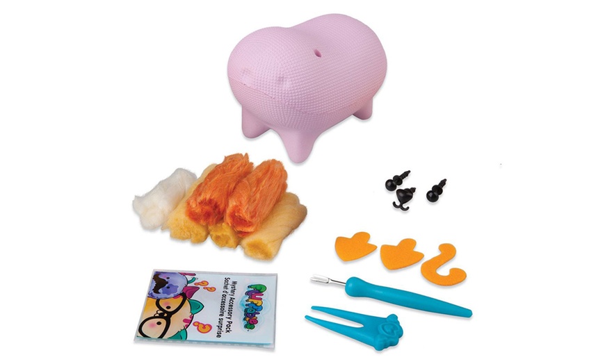 Image 4: Fluffables Plush Craft Kit