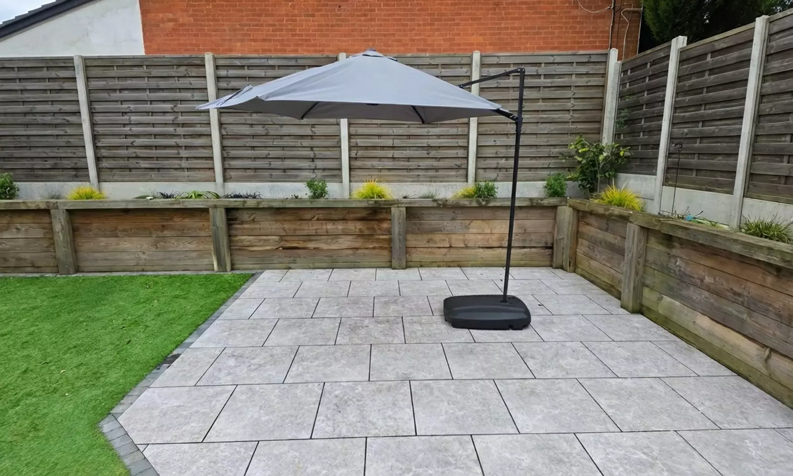 Paris Easy Up Roma Parasol in Grey 3m