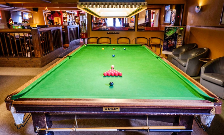 Image 1: 3 Std. Billiard inkl. Nacho-Teller opt. mit Getränken