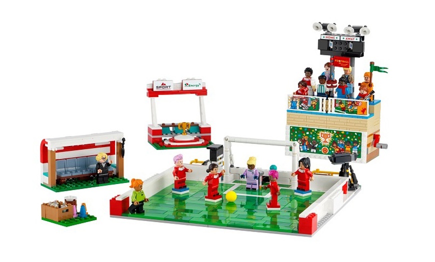 Image 2: LEGO Icons of Play, Football Building Set