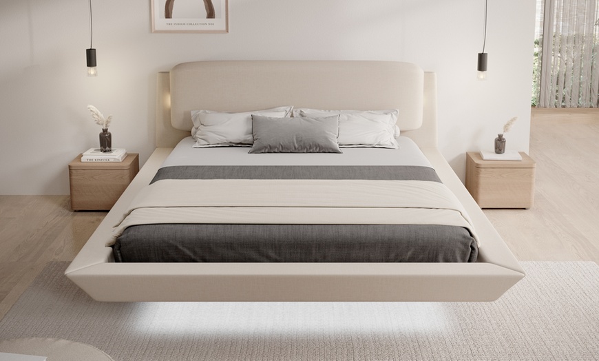 Image 7: Lit double flottant Diana