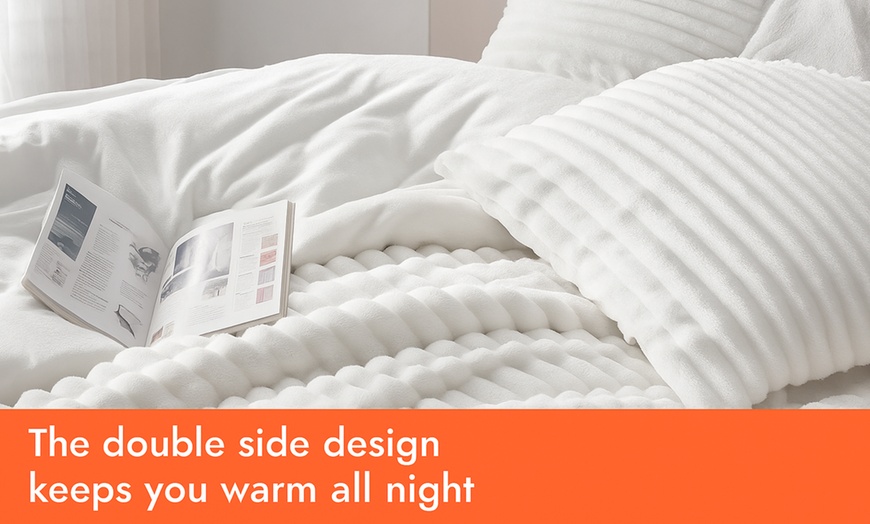 Image 4: Edredón cálido "Coton Club" 100 % microfibra, de pana de Sampur