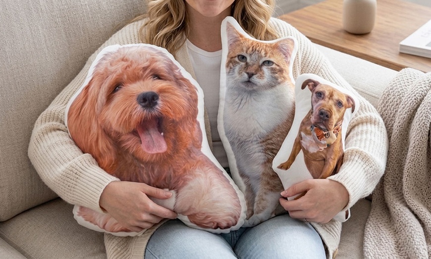 Image 12: Personalized 3D Pet Pillow - Up to 78% Off!