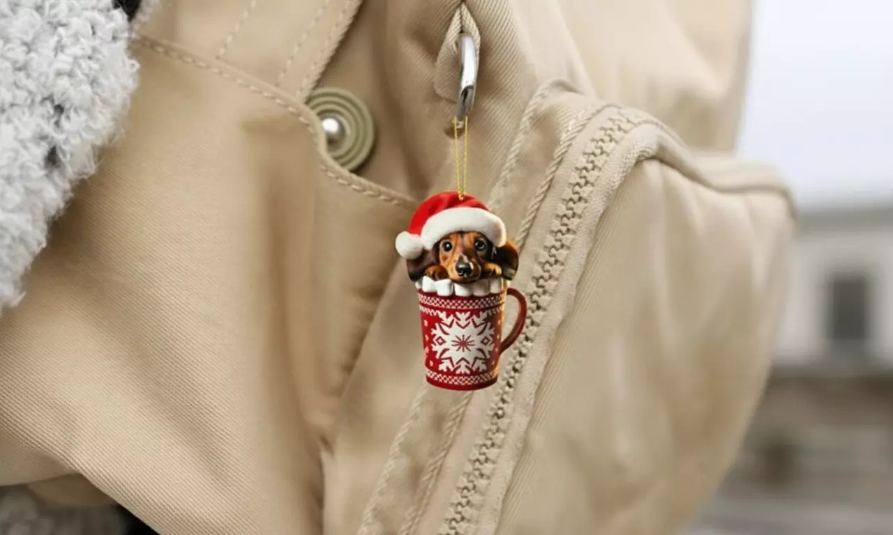 Dachshund Pendant Countdown Calendar