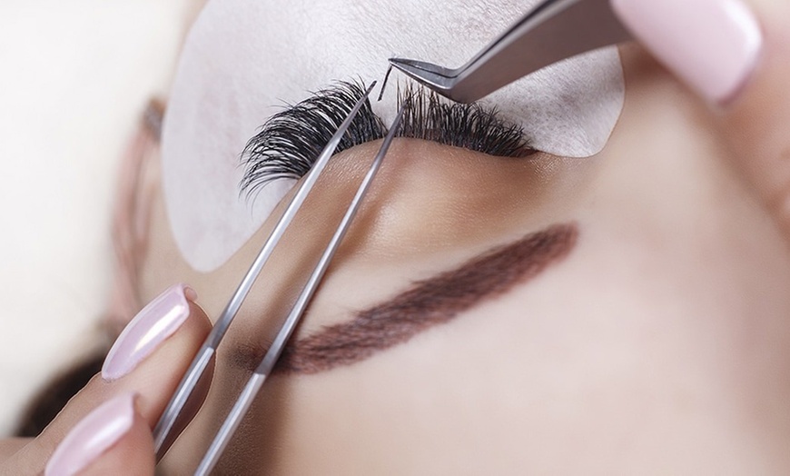 Image 2: Extensión de pestañas pelo a pelo, 2D-3D o 4D-5D volumen ruso