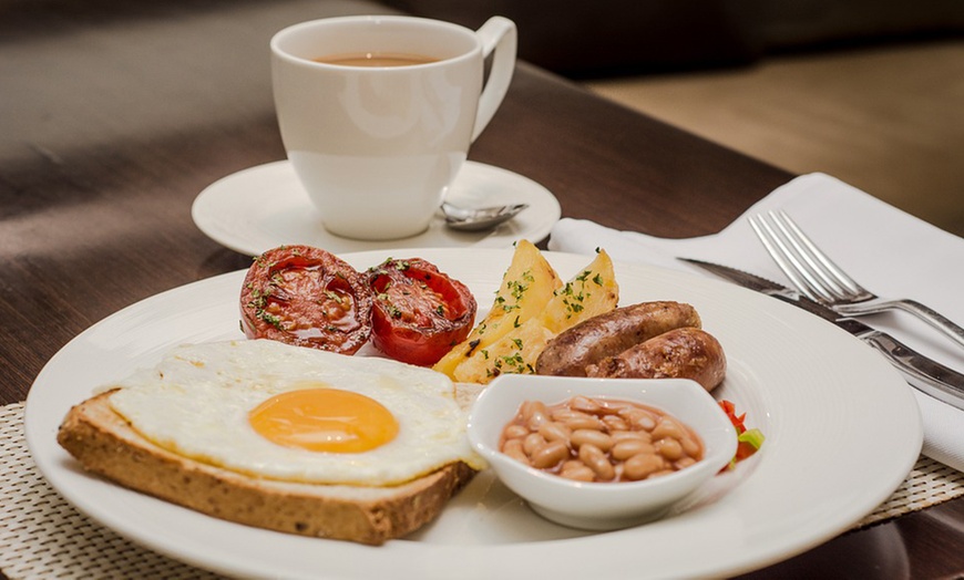 Image 6: Overnight Bed & Breakfast Escape with Early Check-In & Late Checkout